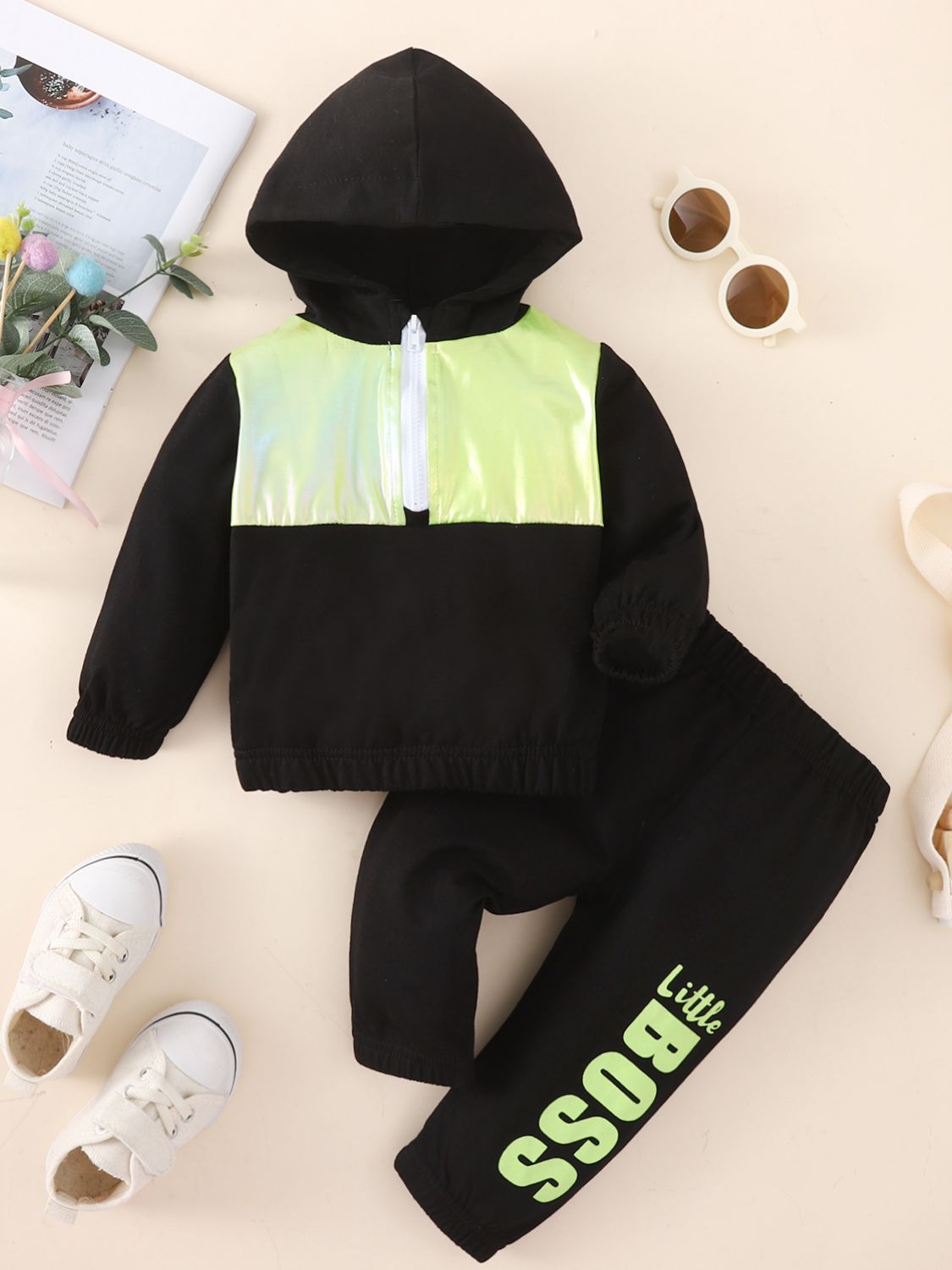 Baby Two-Tone Hoodie and Letter Graphic Joggers Set
