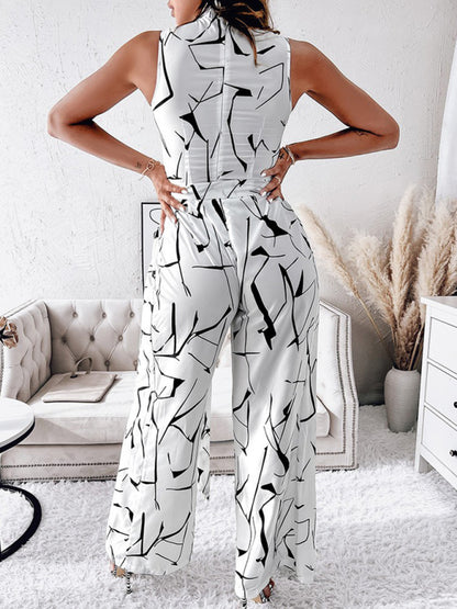 Women's Abstract Printed Halter Neck Jumpsuit